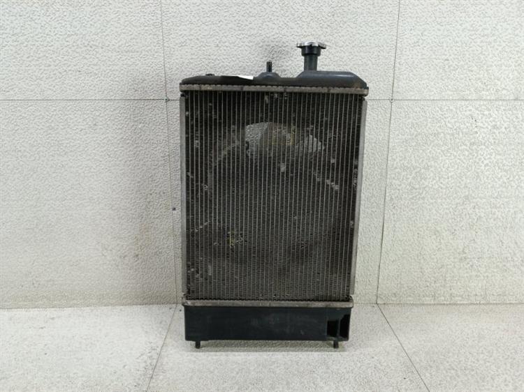 Радиатор основной Мицубиси ЕК в Красноярске 450841