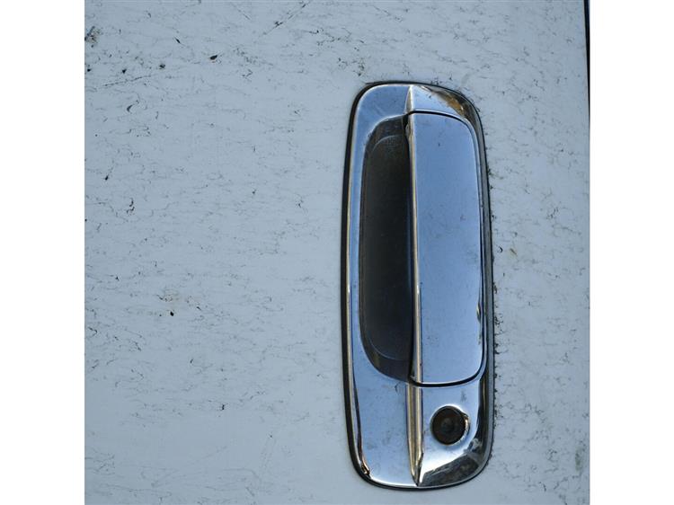 Дверь Тойота Краун в Красноярске 94144